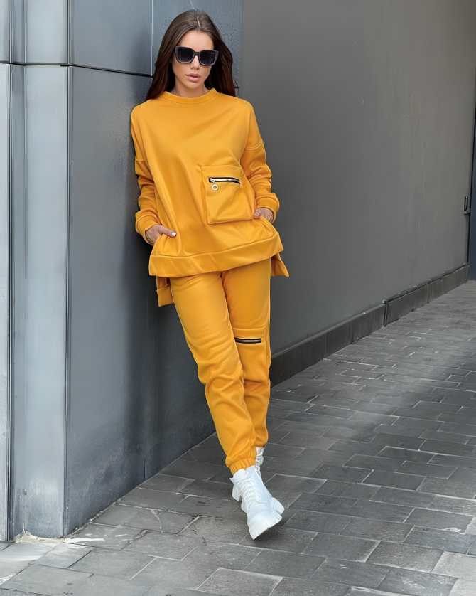 WINTER POCKET STYLE TRACKSUIT