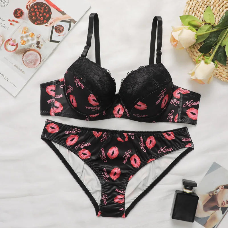 Optic Lace Print Padded Bra and Panty Set