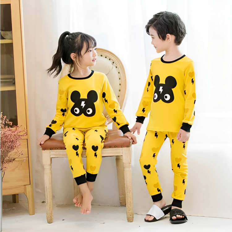 YELLOW AND BLACK LIGHTENING BEAR PRINTED KIDS WEAR