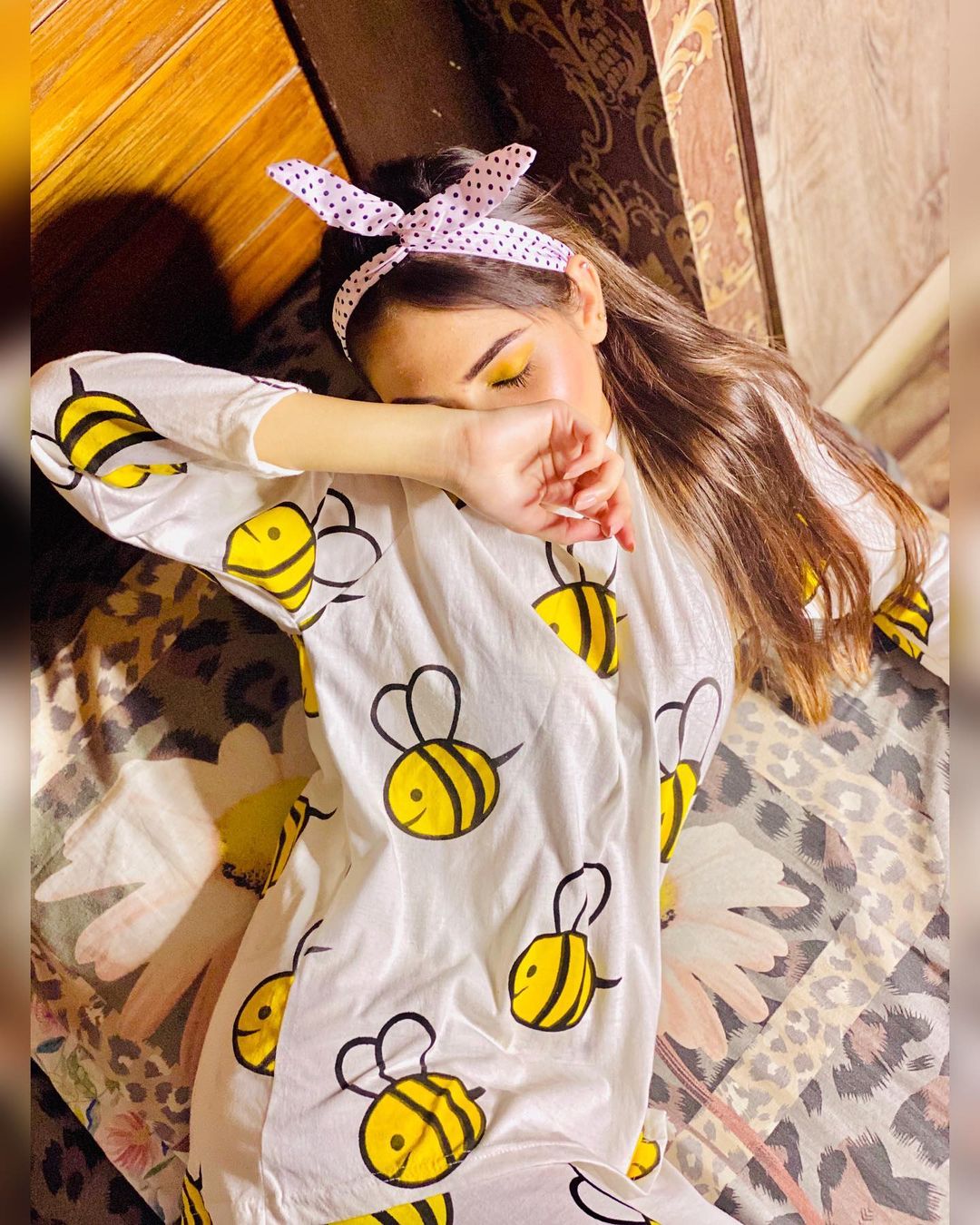 Honey Bee Full Sleeves Night Suit For Her